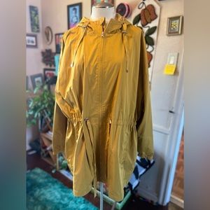 Women’s Mustard Yellow Adjustable Anorak Raincoat Overcoat, 3X (24W-26W).